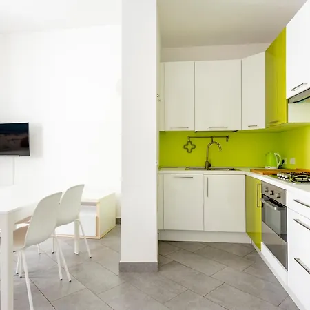 Apartment Beautiful Flat In Porta Soprana - Happy *