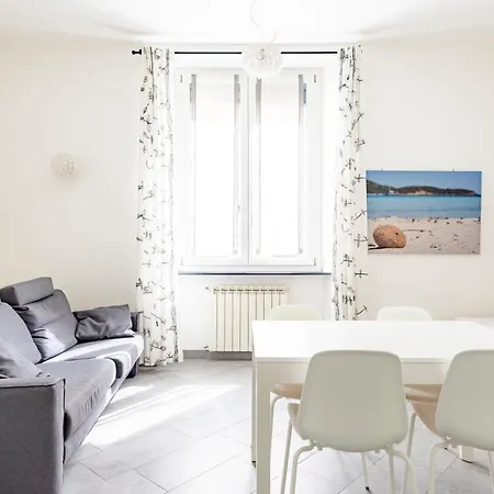 Beautiful Flat In Porta Soprana - Happy Genua